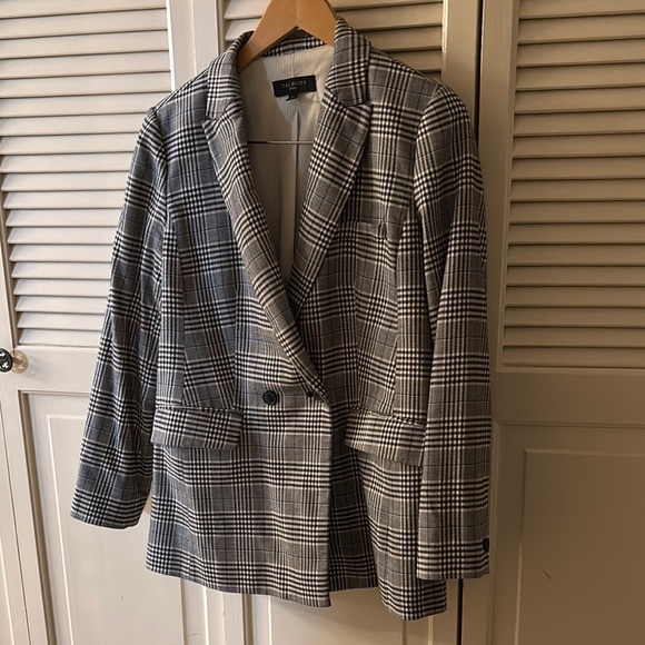 Talbots Black and White Plaid Blazer - Picture 1 of 4